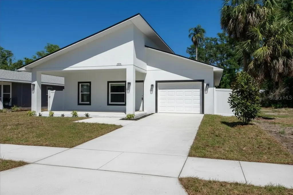 1934 Auburn Street S St Petersburg FL 33712