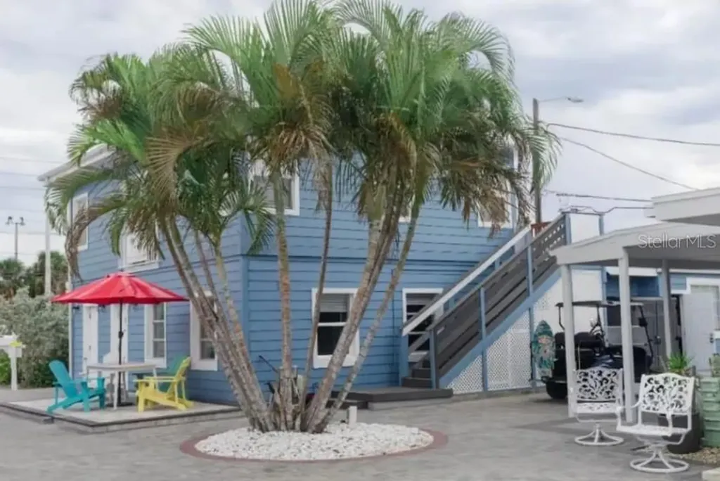 602 Poinsettia Avenue Clearwater Beach FL 33767
