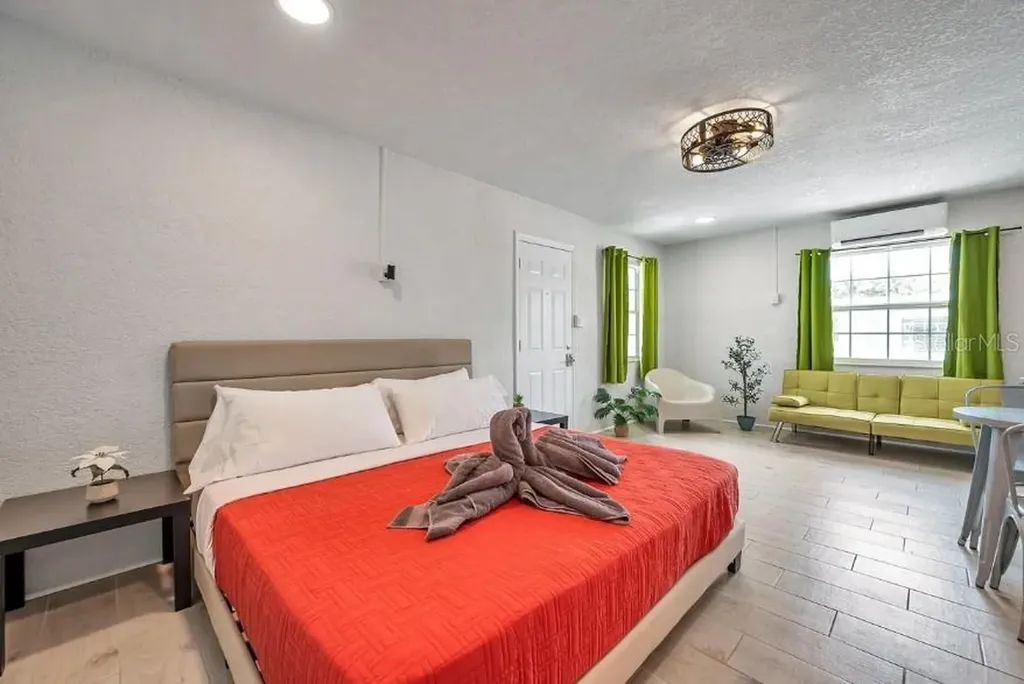 602 Poinsettia Avenue Clearwater Beach FL 33767