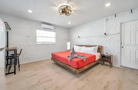 602 Poinsettia Avenue Clearwater Beach FL 33767