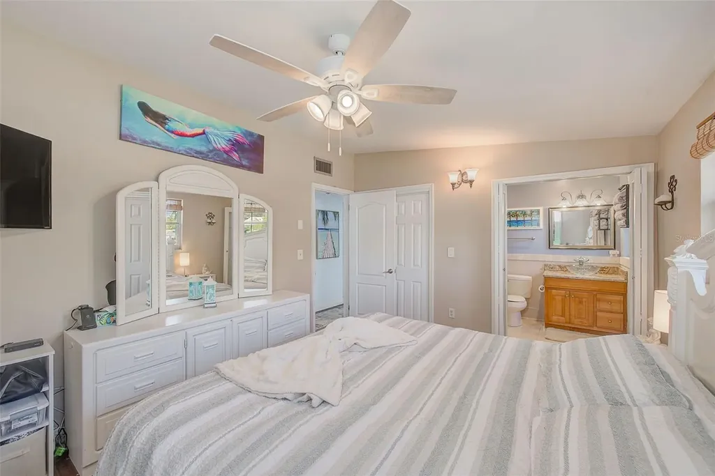 2032 Gatewood Drive Largo FL 33770