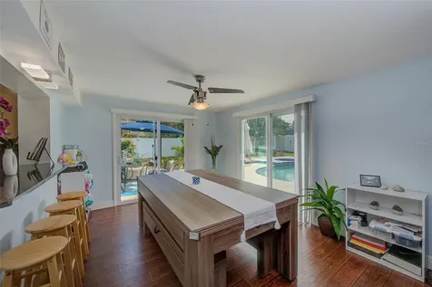 2032 Gatewood Drive Largo FL 33770
