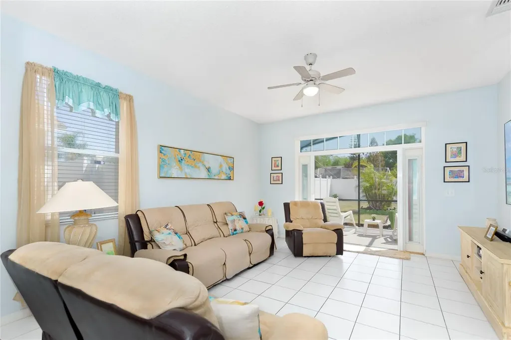 2368 Topaz Trail Kissimmee FL 34743