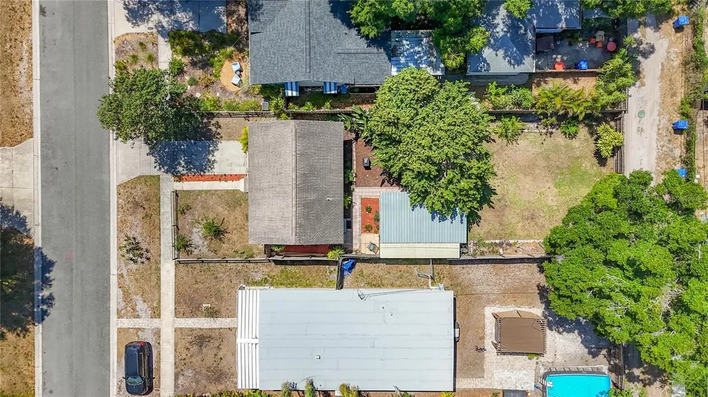 2435 14th Avenue N St Petersburg FL 33713