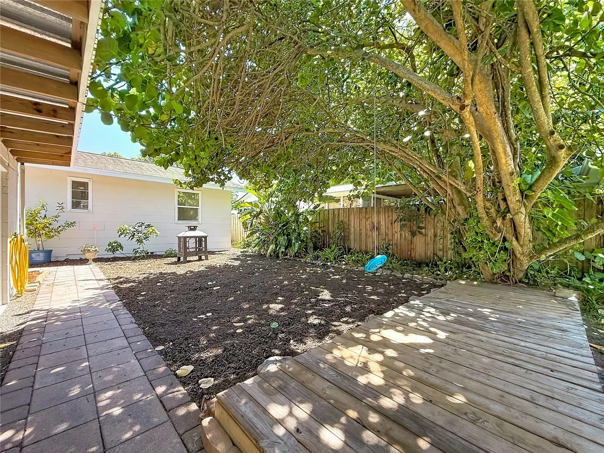2435 14th Avenue N St Petersburg FL 33713