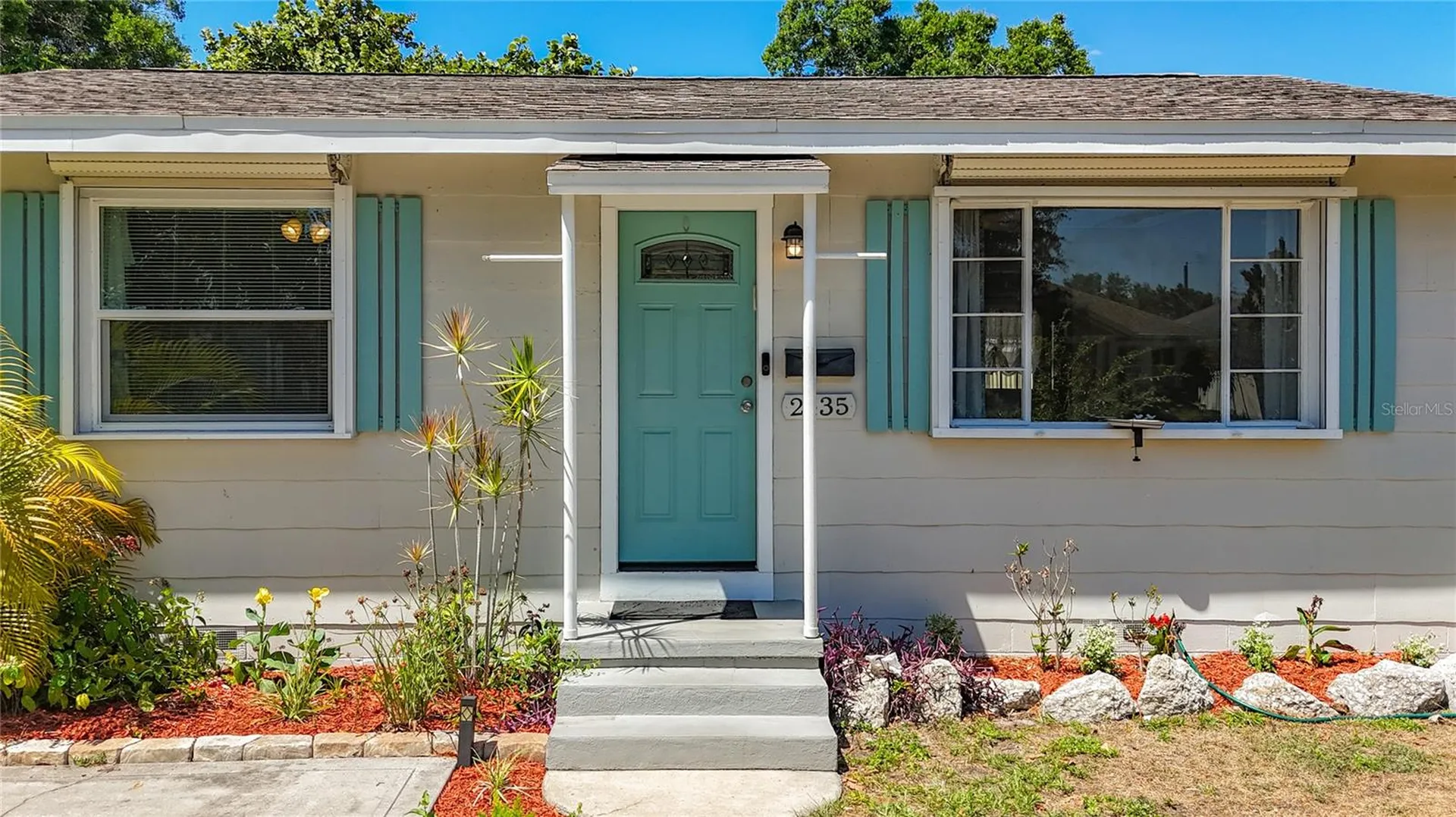2435 14th Avenue N St Petersburg FL 33713