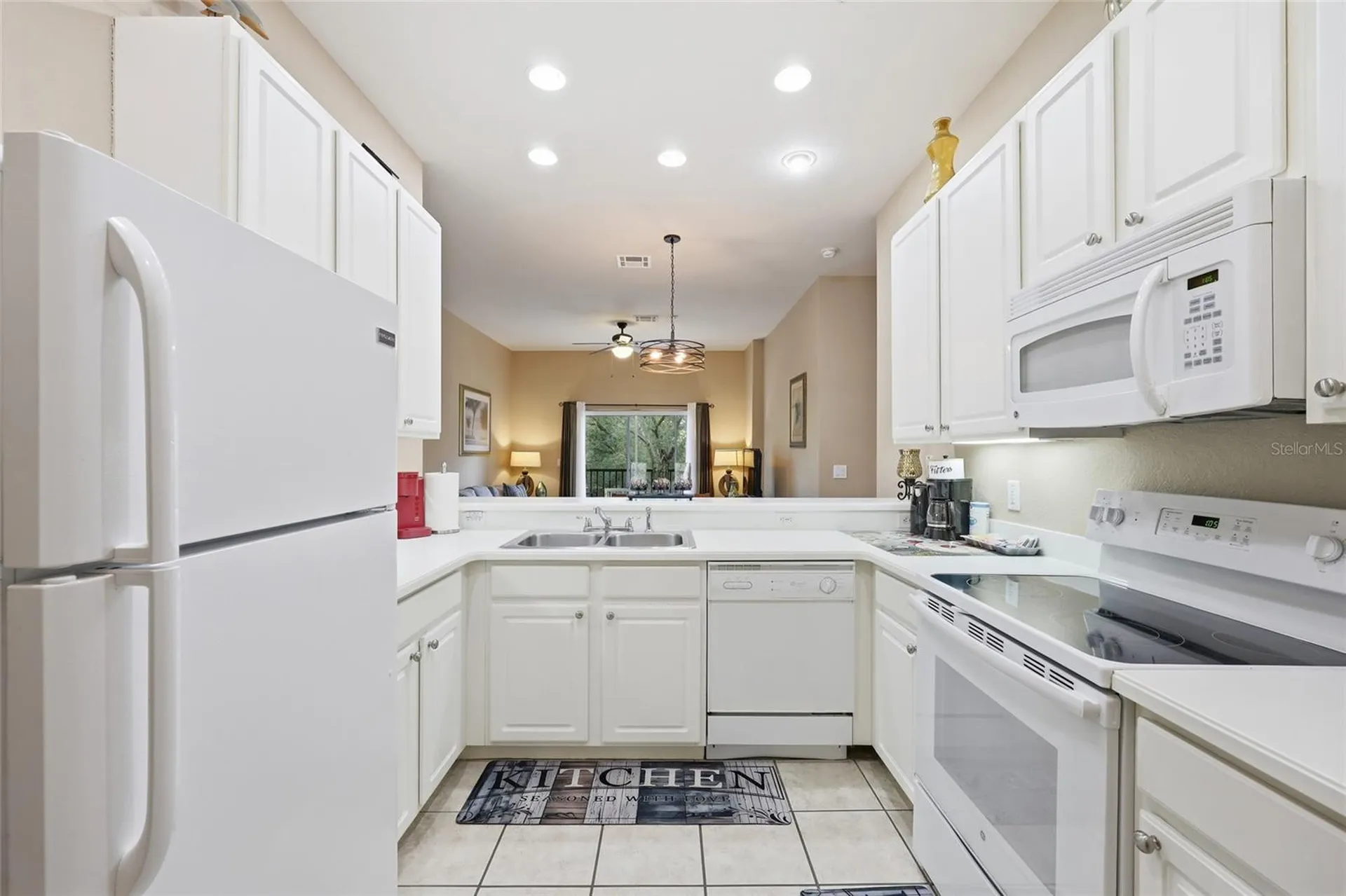 410 Lucaya Loop Davenport FL 33897