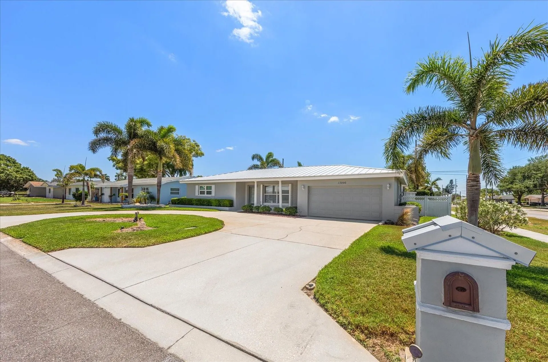 13996 Barbados Drive Seminole FL 33776