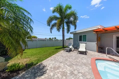 13996 Barbados Drive Seminole FL 33776
