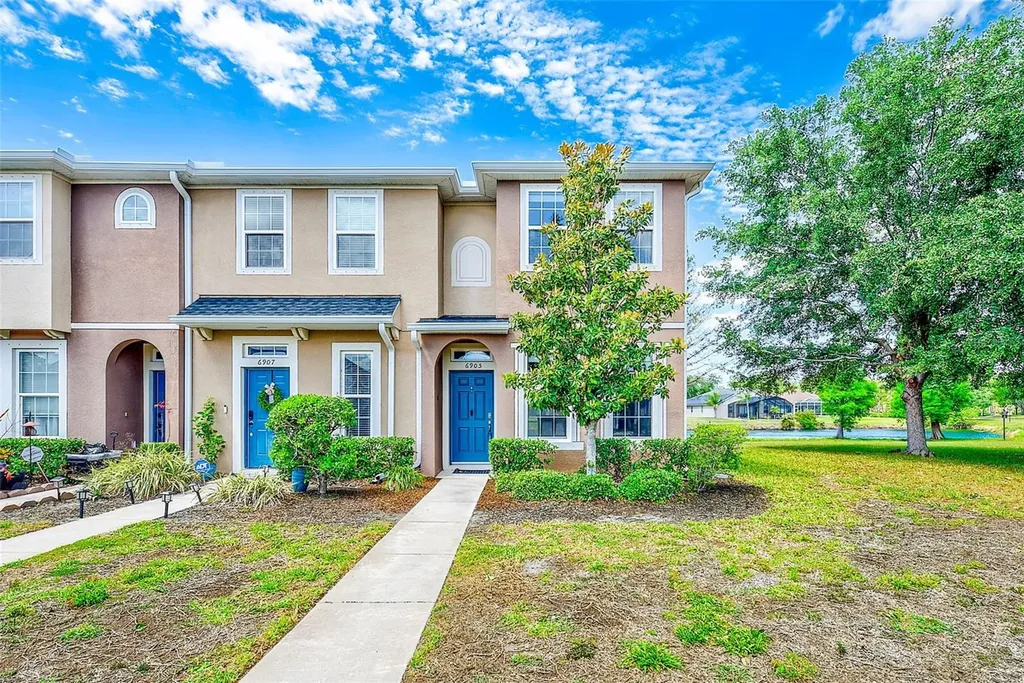 6905 Towering Spruce Drive Riverview FL 33578