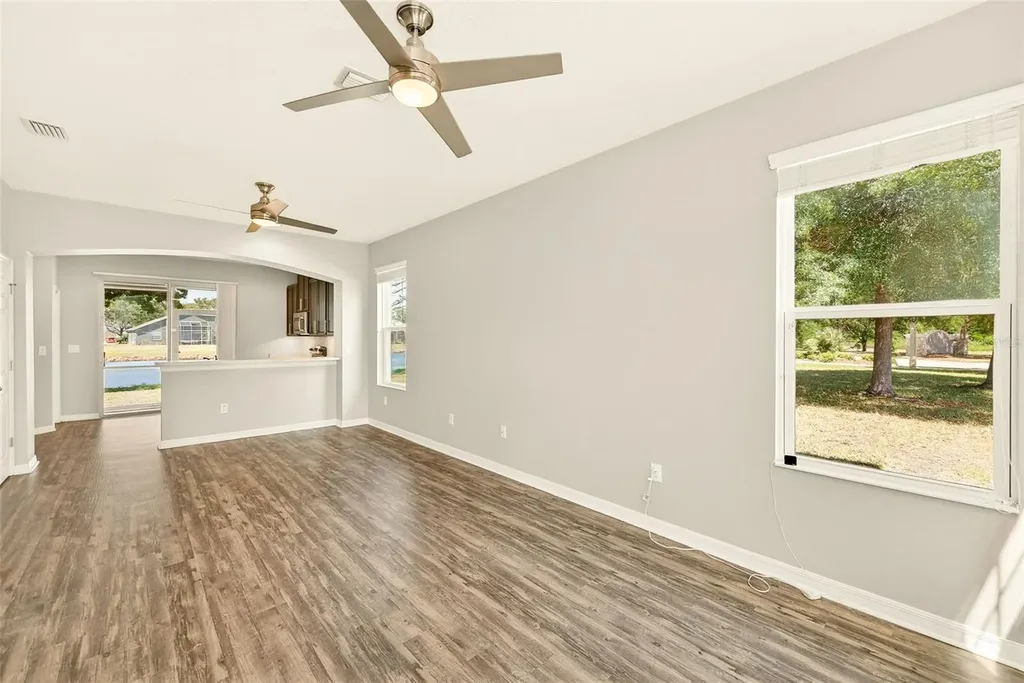 6905 Towering Spruce Drive Riverview FL 33578