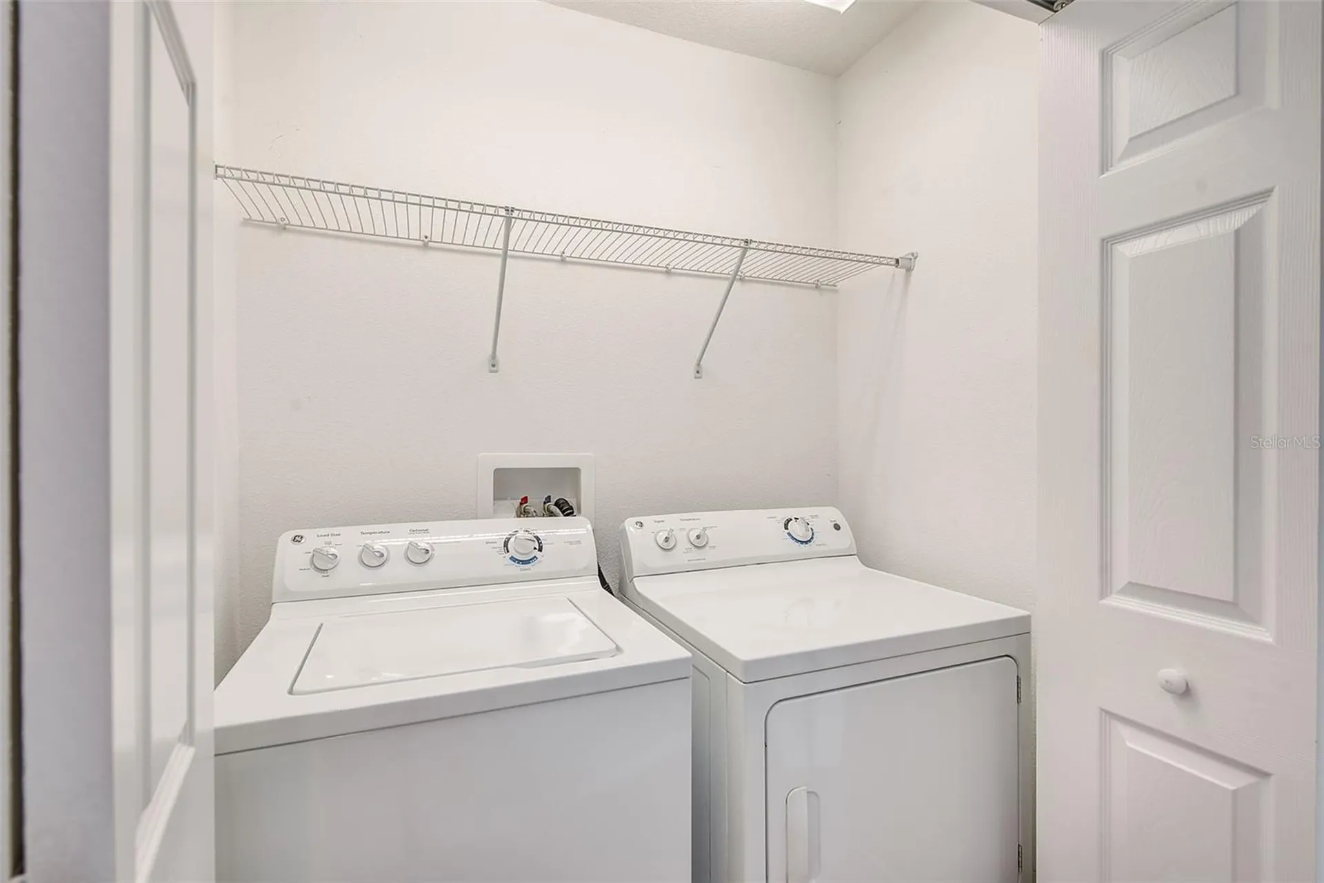 6905 Towering Spruce Drive Riverview FL 33578