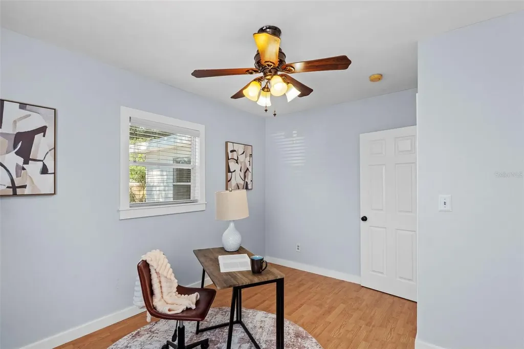 3313 Price Tampa FL 33611