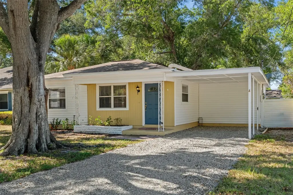 3313 Price Tampa FL 33611