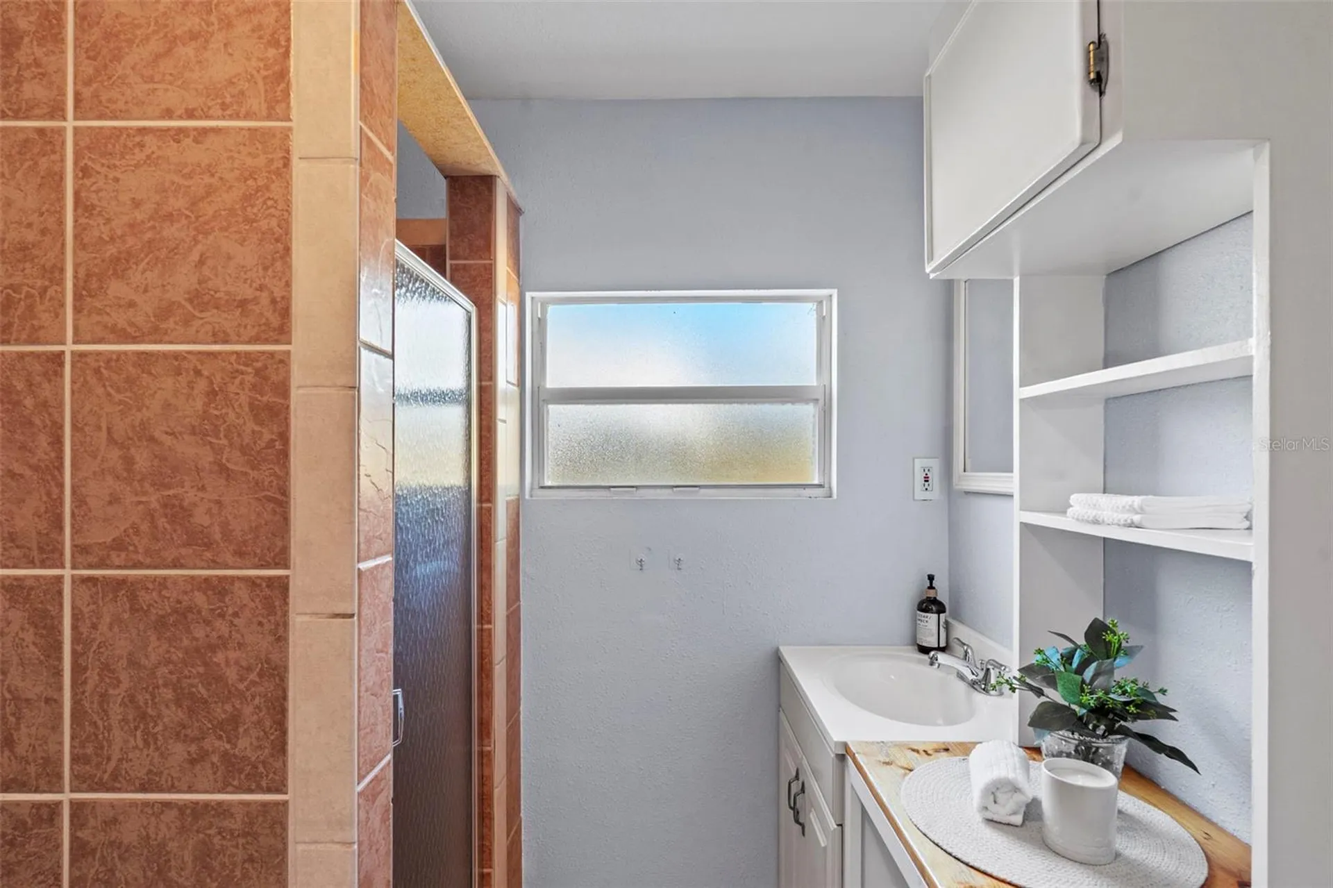 3313 Price Tampa FL 33611