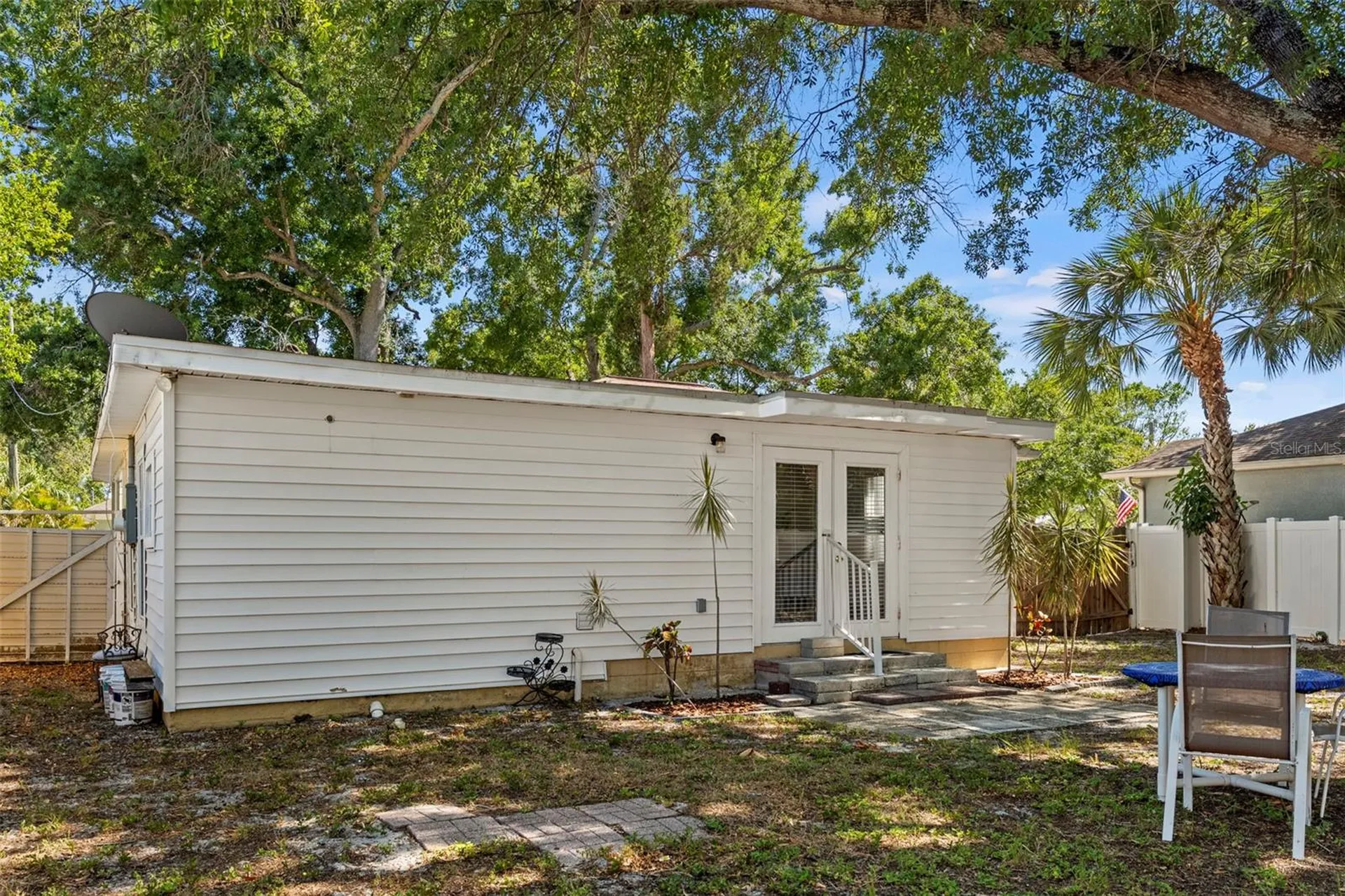 3313 Price Tampa FL 33611