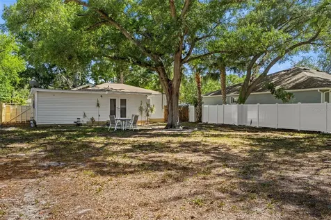3313 Price Tampa FL 33611
