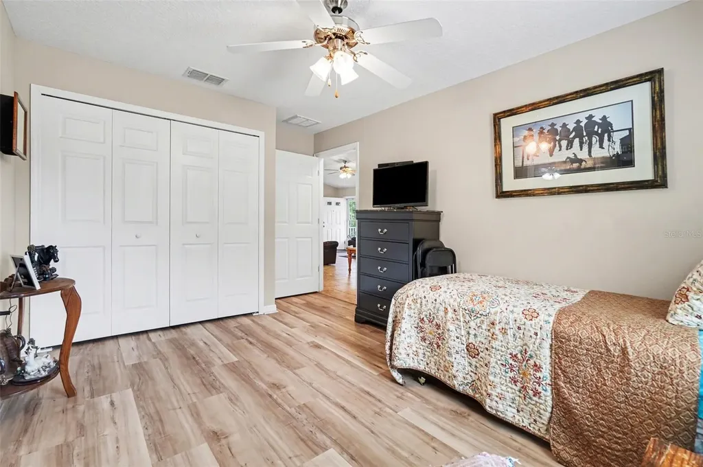 3147 Sydney Dover Road Dover FL 33527