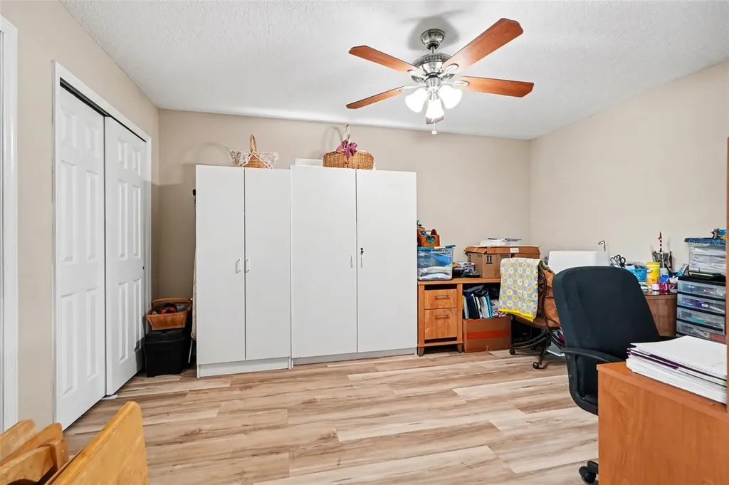 3147 Sydney Dover Road Dover FL 33527