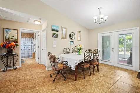3147 Sydney Dover Road Dover FL 33527
