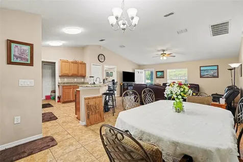 3147 Sydney Dover Road Dover FL 33527