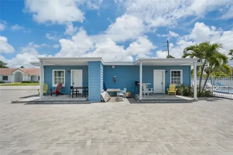 602 Poinsettia Avenue Clearwater Beach FL 33767