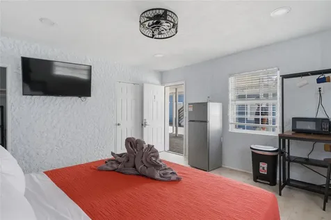 602 Poinsettia Avenue Clearwater Beach FL 33767