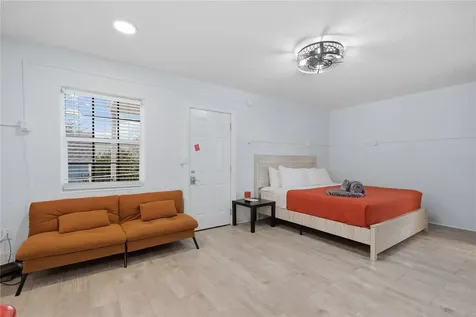 602 Poinsettia Avenue Clearwater Beach FL 33767
