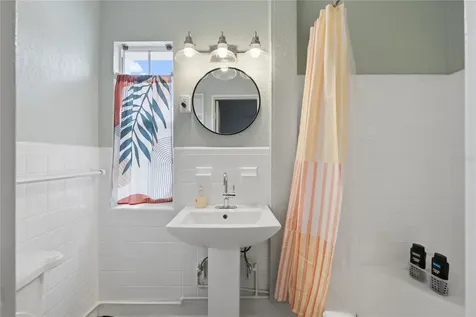 602 Poinsettia Avenue Clearwater Beach FL 33767