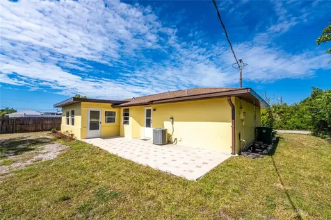 7378 Mamouth Street Englewood FL 34224