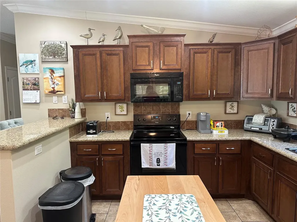 462 S Dew Plant Point Crystal River FL 34429
