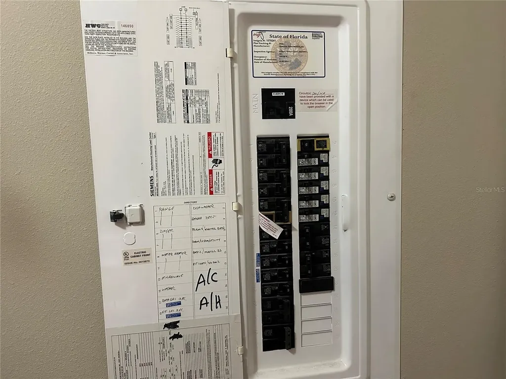 462 S Dew Plant Point Crystal River FL 34429