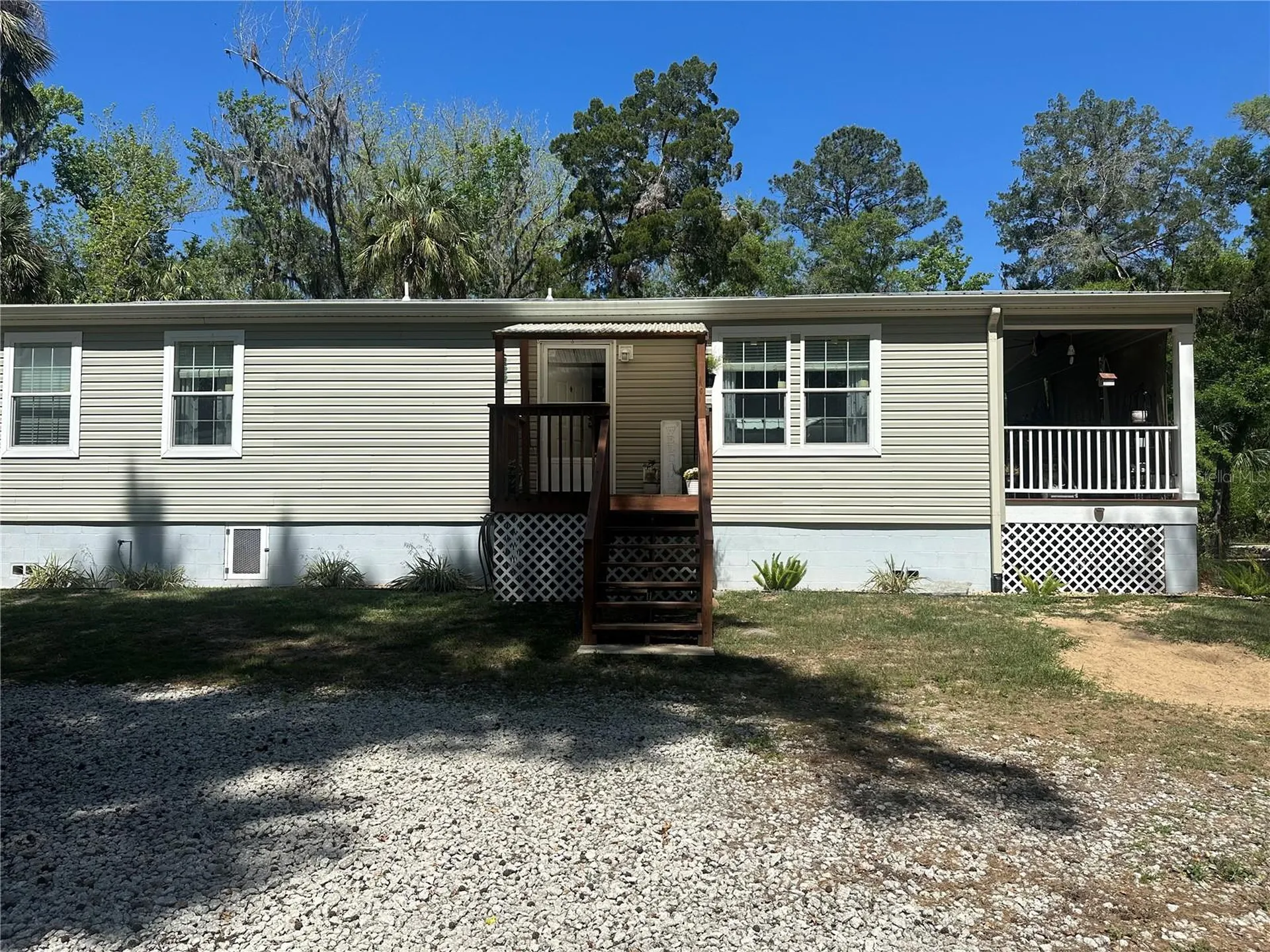462 S Dew Plant Point Crystal River FL 34429