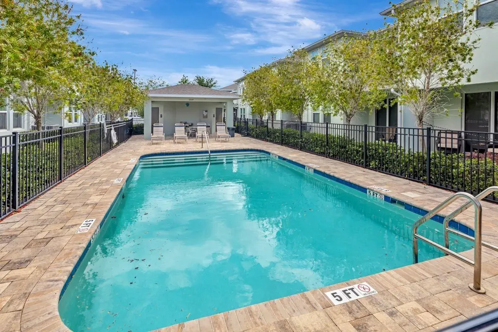 1524 Blue Sea Street Clearwater FL 33756
