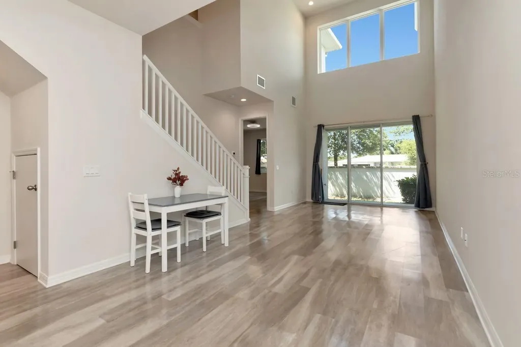 1524 Blue Sea Street Clearwater FL 33756
