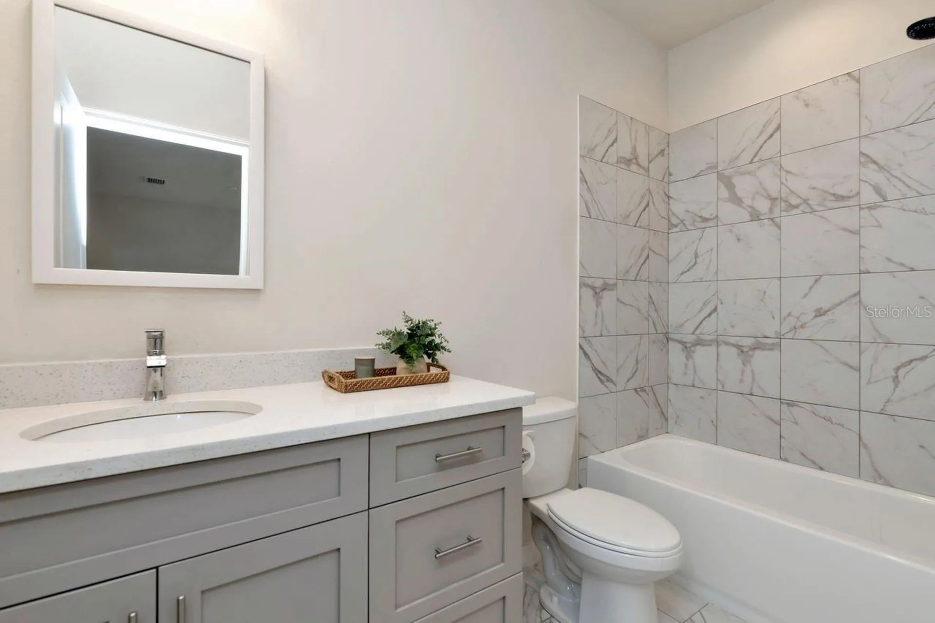1524 Blue Sea Street Clearwater FL 33756