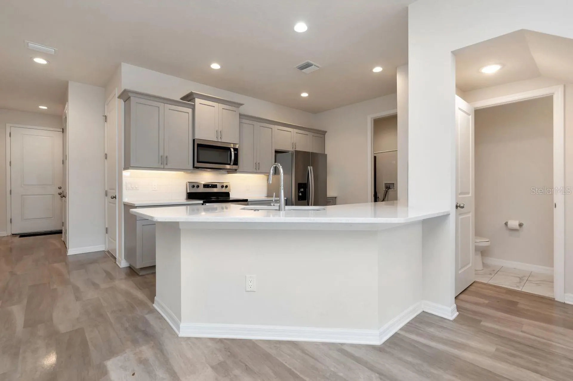 1524 Blue Sea Street Clearwater FL 33756