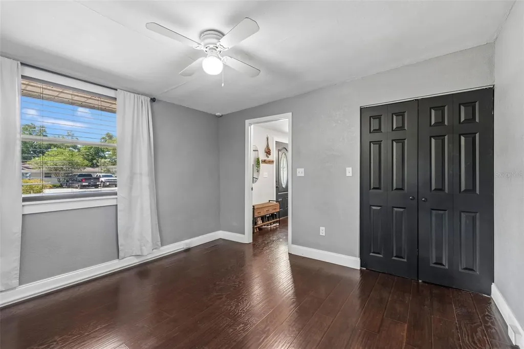 10917 72nd Avenue Seminole FL 33772