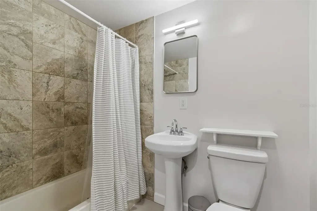 10917 72nd Avenue Seminole FL 33772