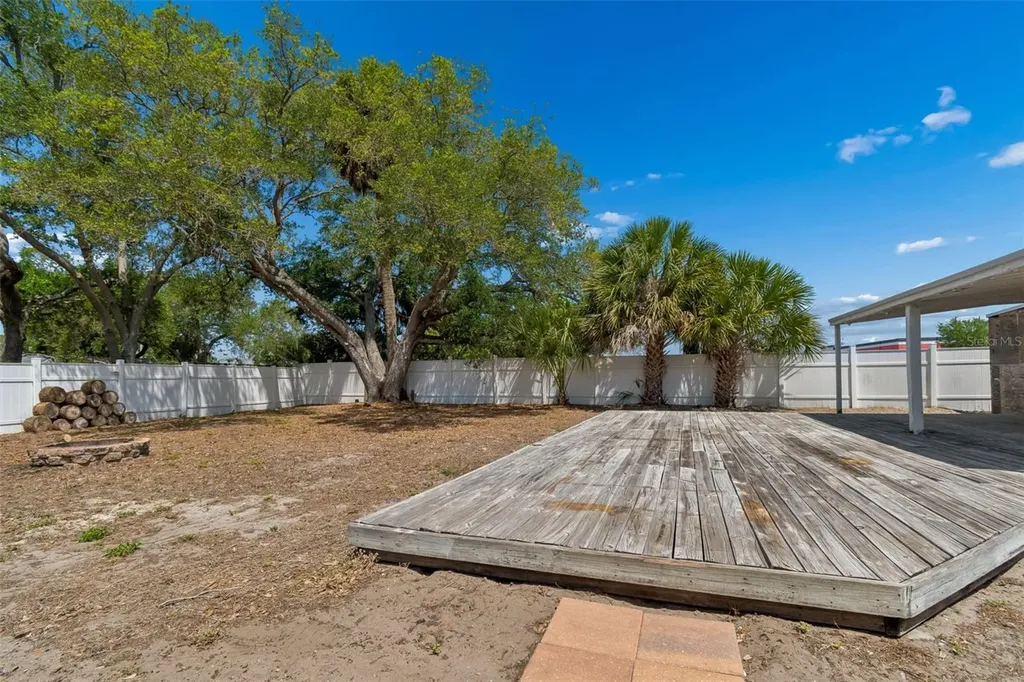 10917 72nd Avenue Seminole FL 33772