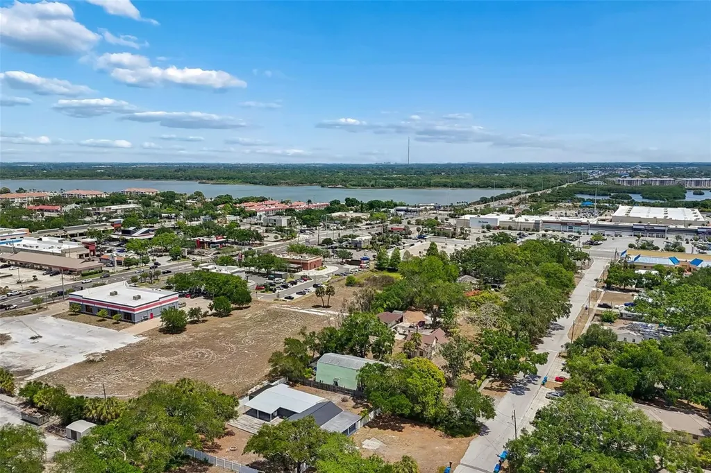 10917 72nd Avenue Seminole FL 33772