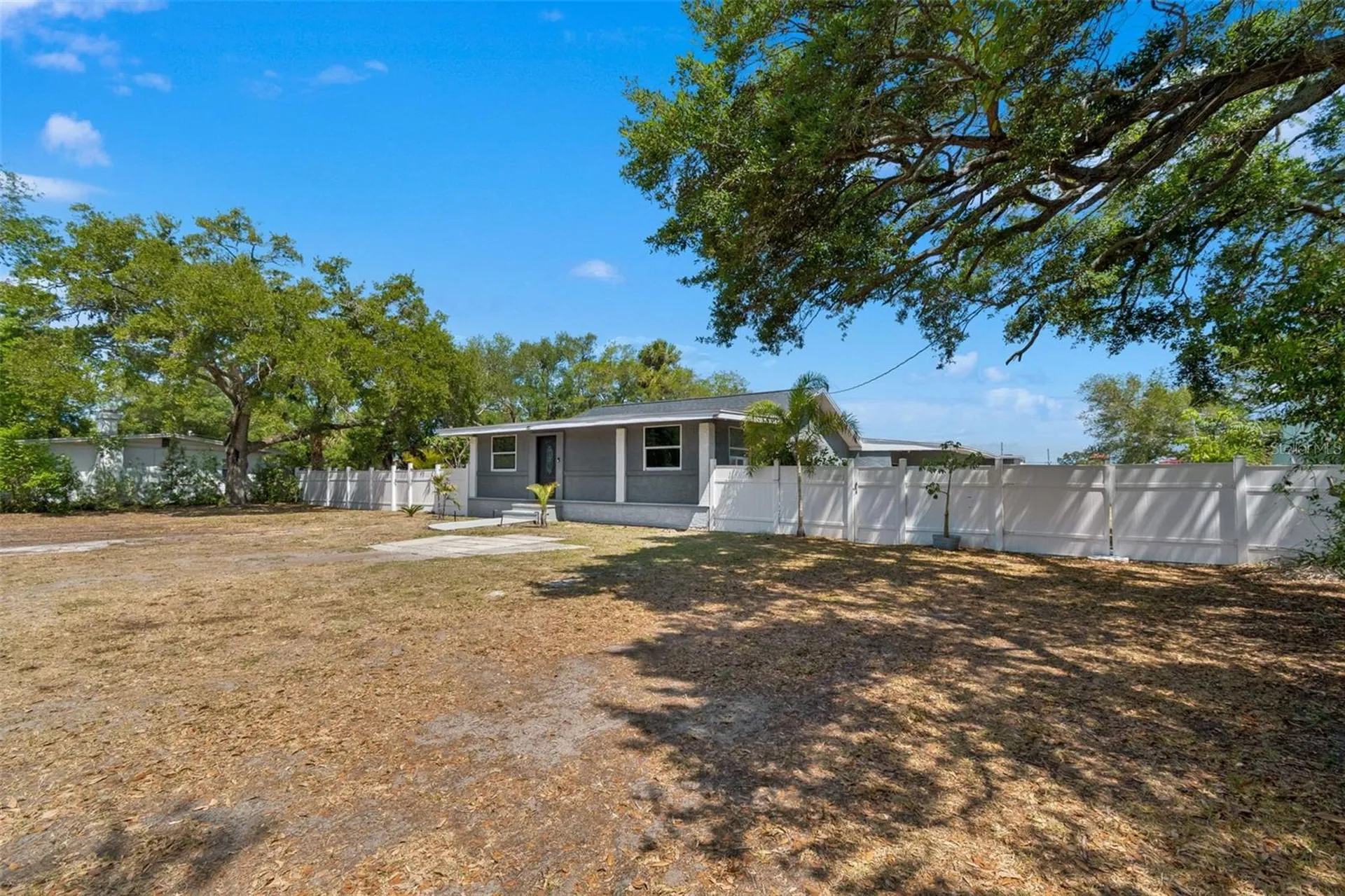 10917 72nd Avenue Seminole FL 33772
