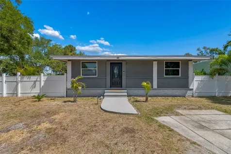 10917 72nd Avenue Seminole FL 33772