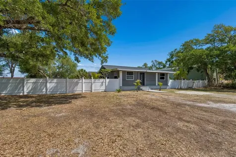 10917 72nd Avenue Seminole FL 33772