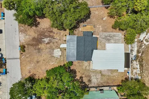 10917 72nd Avenue Seminole FL 33772