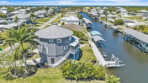 24262 Captain Kidd Boulevard Punta Gorda FL 33955