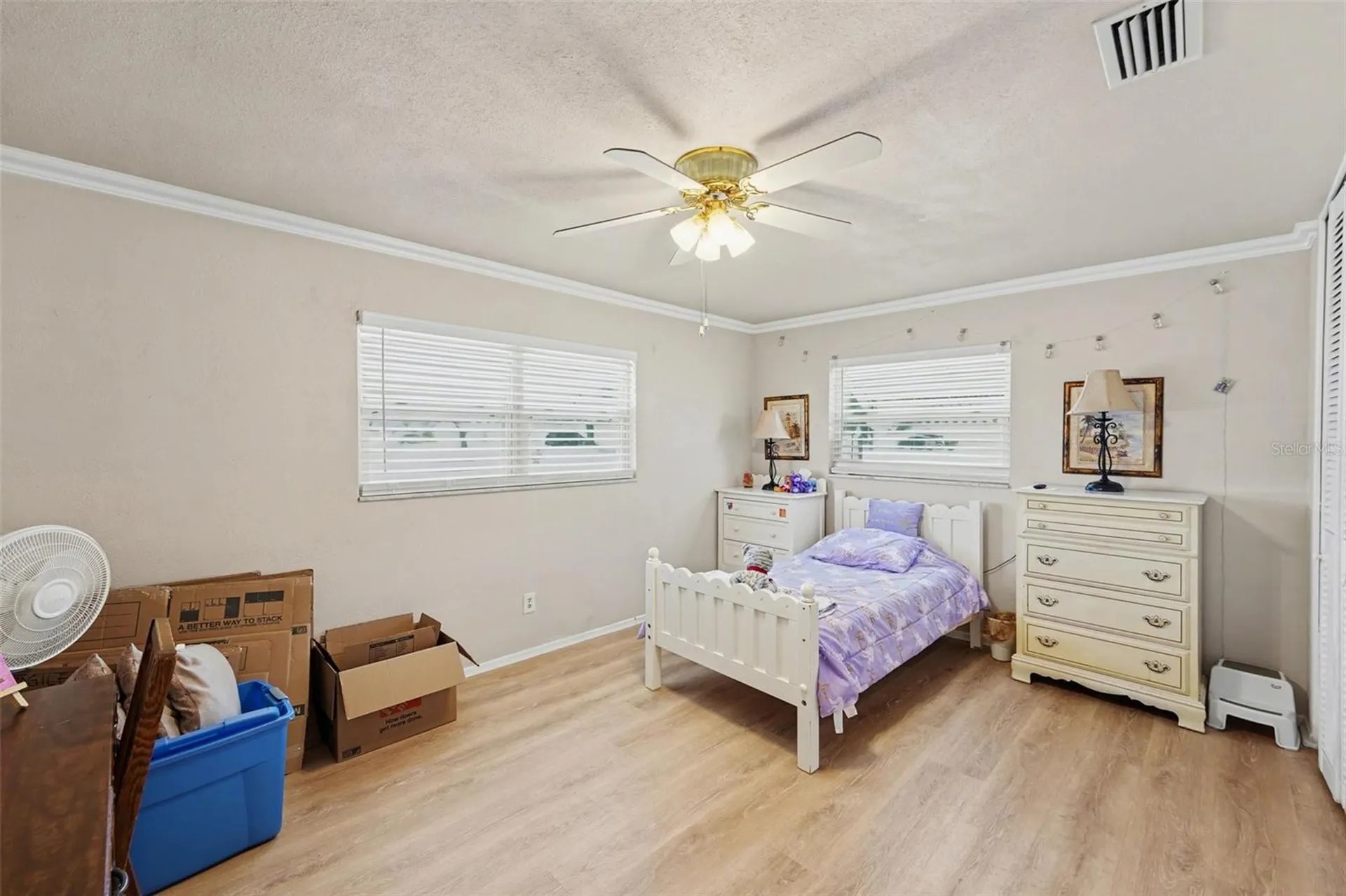 6388 21st Avenue N St Petersburg FL 33710