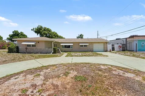 6388 21st Avenue N St Petersburg FL 33710