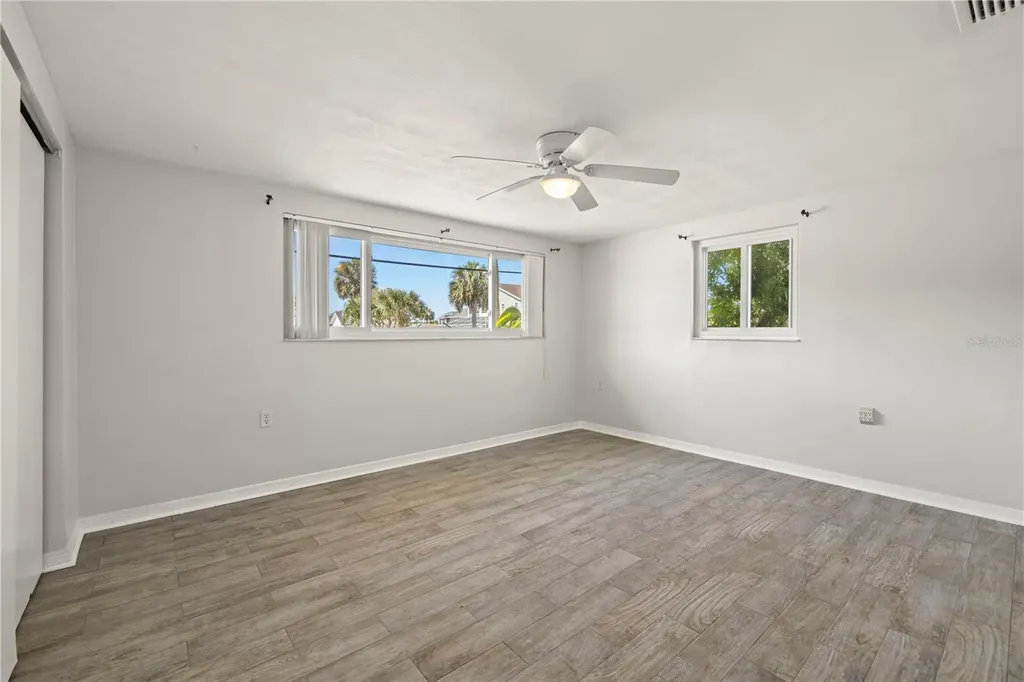 5041 Bay Boulevard Port Richey FL 34668