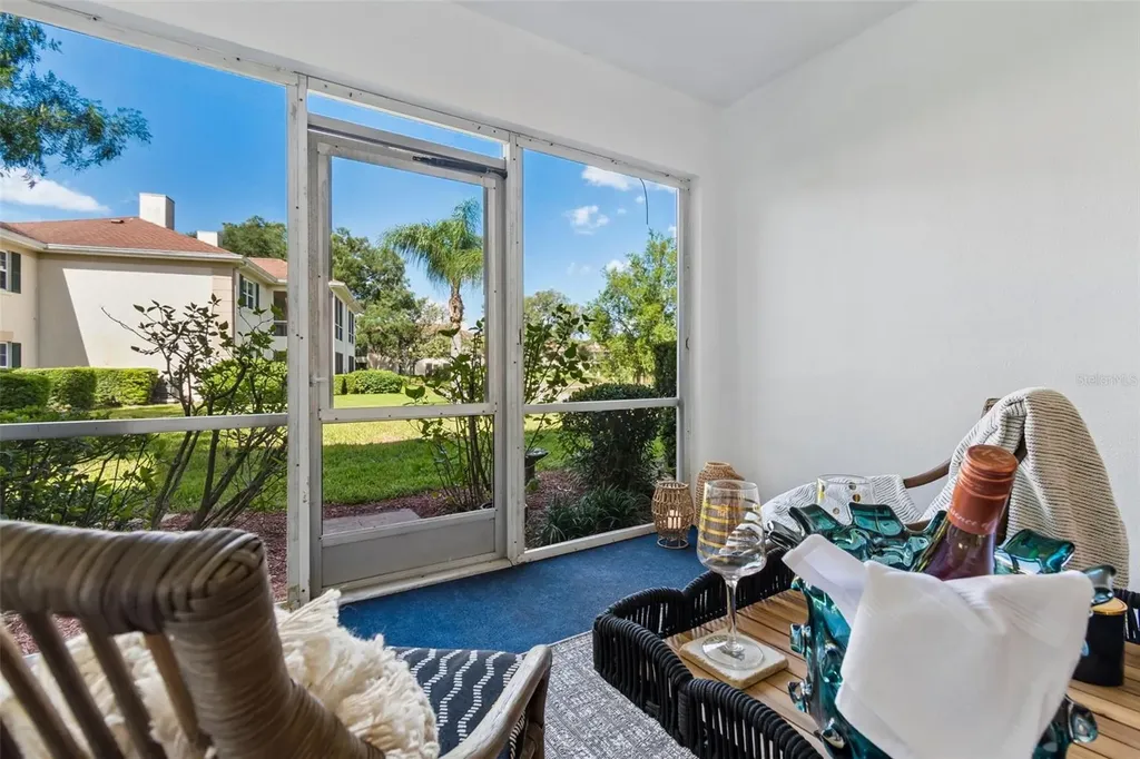 10340 Carrollwood Lane Tampa FL 33618